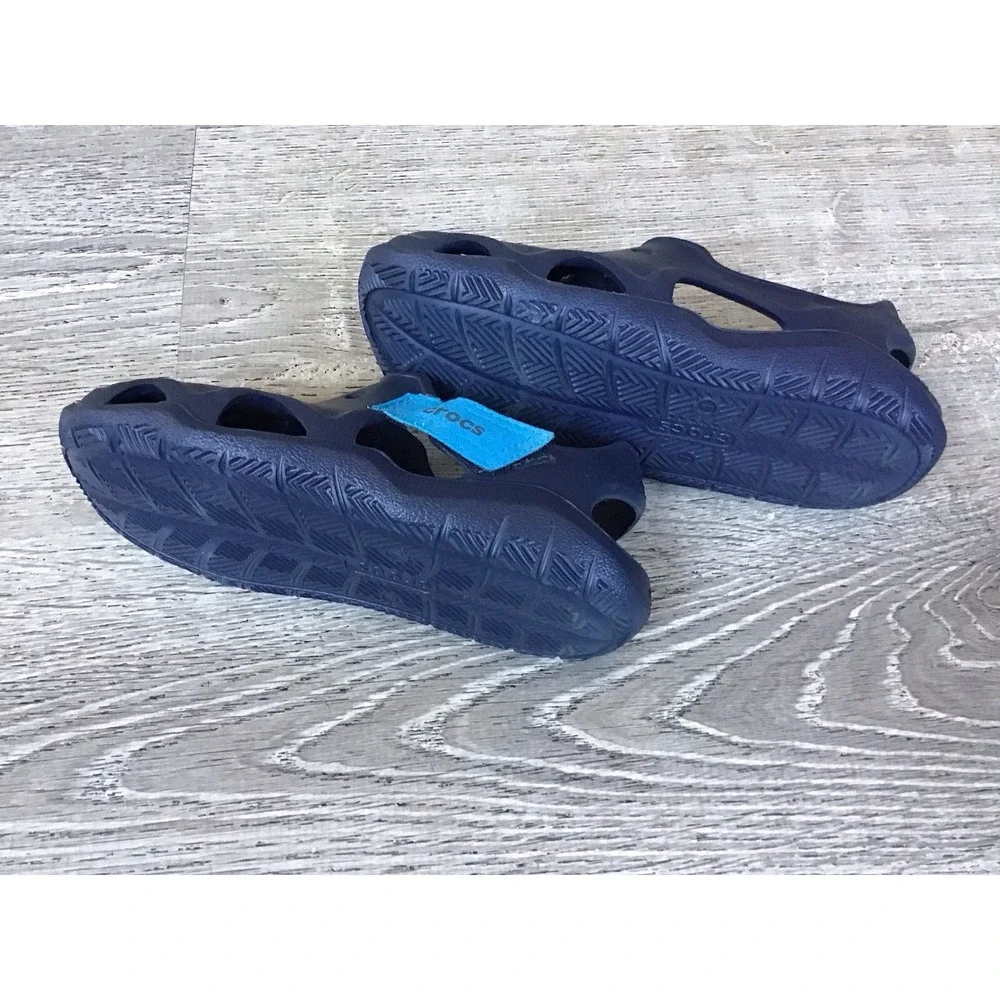 Crocs Swiftwater Wave K Kids Boys Size 1 J1 Navy Blue Water Shoes Sandals